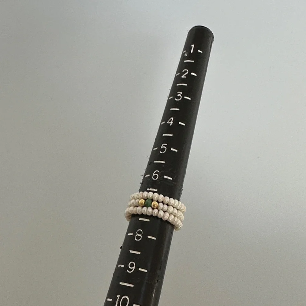 Emerald Gem freshwater Pearls real Gold Triple Band Ring with Green Accent​